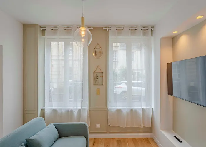 Petit Cosy Proche Centre Historique דירה